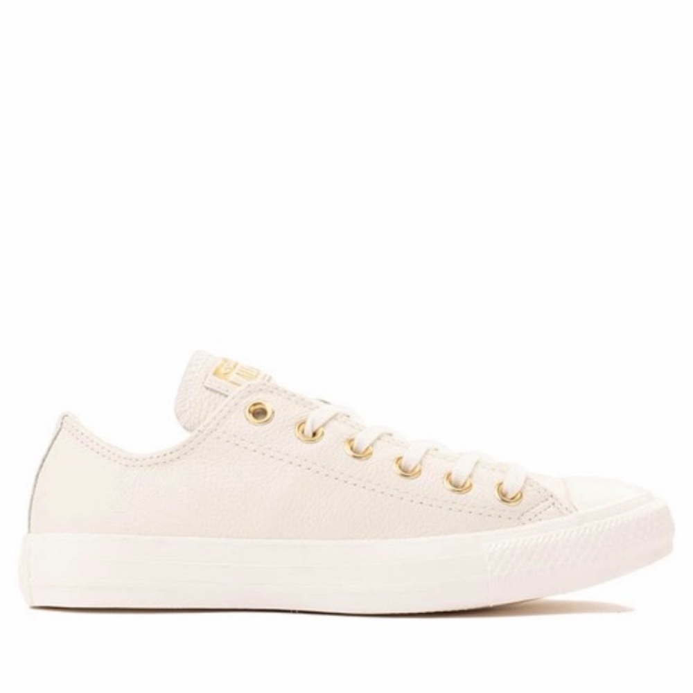 Womens Converse Chuck Taylor All Star Leather Low-Top Sneaker - Egret